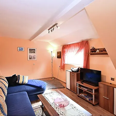 公寓 Wald-ferienwohnung In *